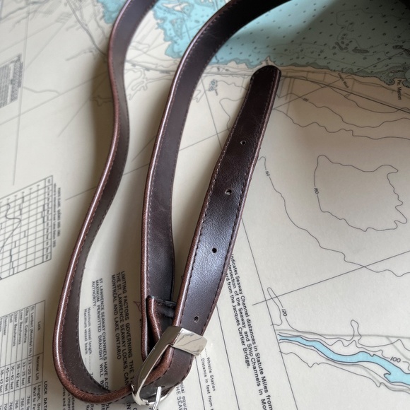 Liz Claiborne Woven Leather Purse - Picture 3 of 7